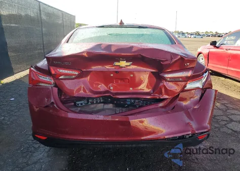 2019 Chevrolet Malibu Lt z USA, uszkodzony, nr VIN 1G1ZD5ST8KF212847
